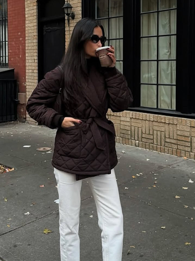 Gesteppte Damen Winterjacke mit Wickelfront in Kaffee