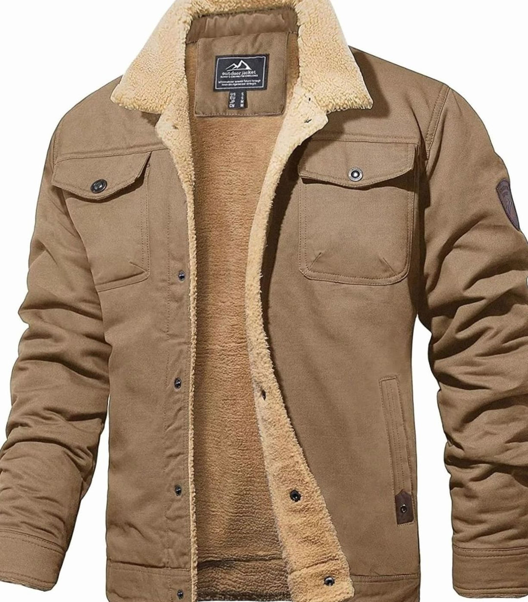 Herren Cargo-Winterjacke mit Sherpa-Innenfutter und Druckknöpfen in Braun