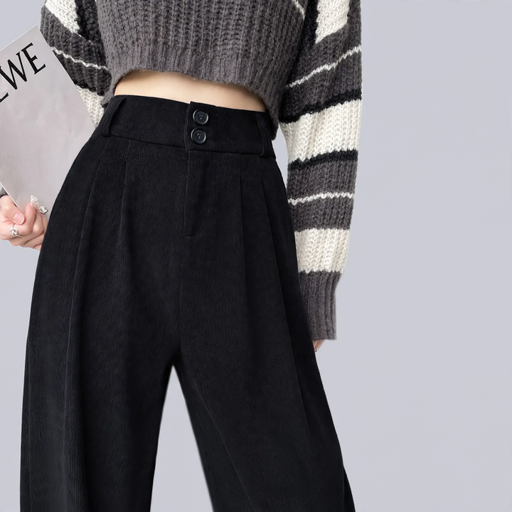 Herren Cargohose aus Chenille mit hohem Bund in Lammfell Schwarz Regular