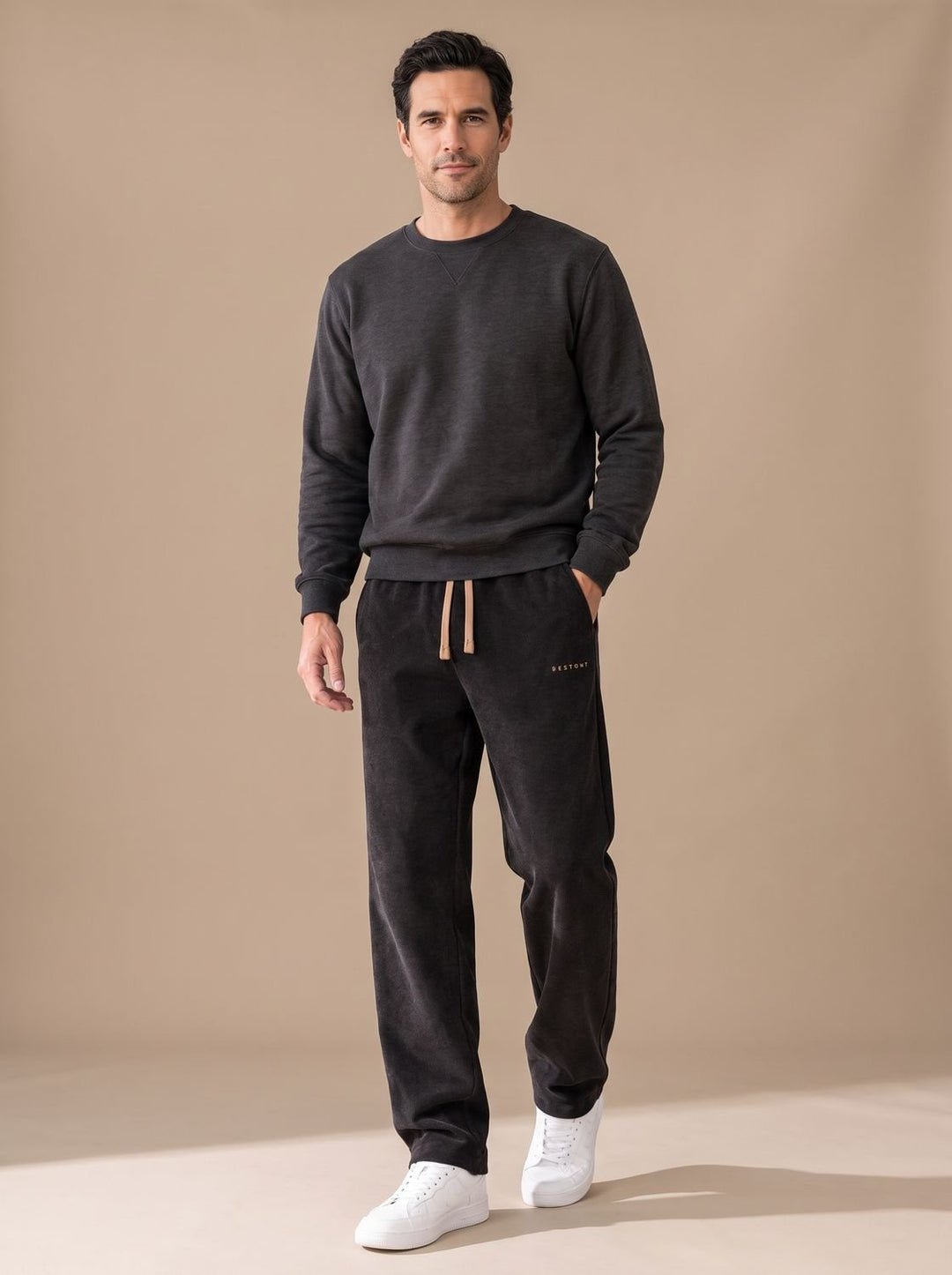 Herren Cargohose aus Kord mit Relaxed-Fit Kordelzug in Schwarz
