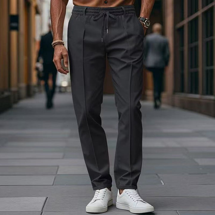 Herren Cargohose mit Seitentaschen für Freizeit in Schwarz