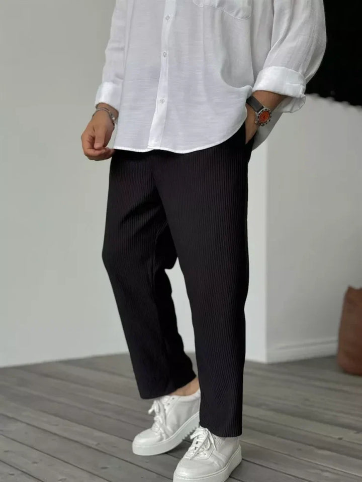 Herren Elegante Hose für Business und Alltag in Schwarz
