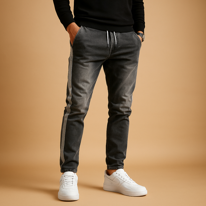 Herren Jeans aus Stretch-Denim im Slim-Fit in Schwarz