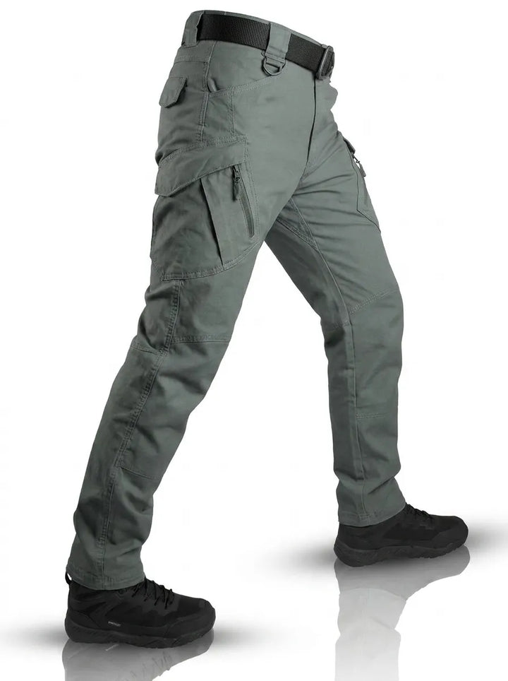 Herren Robuste Outdoor-Hose mit Taschensystem in Grün