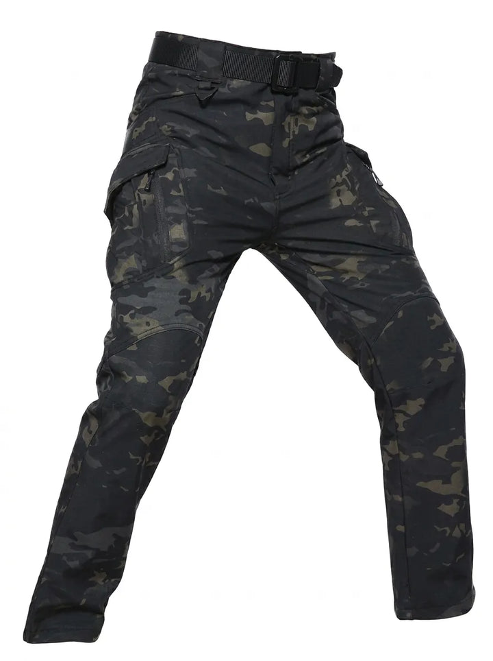 Herren Robuste Outdoor-Hose mit Taschensystem in Militärgrün
