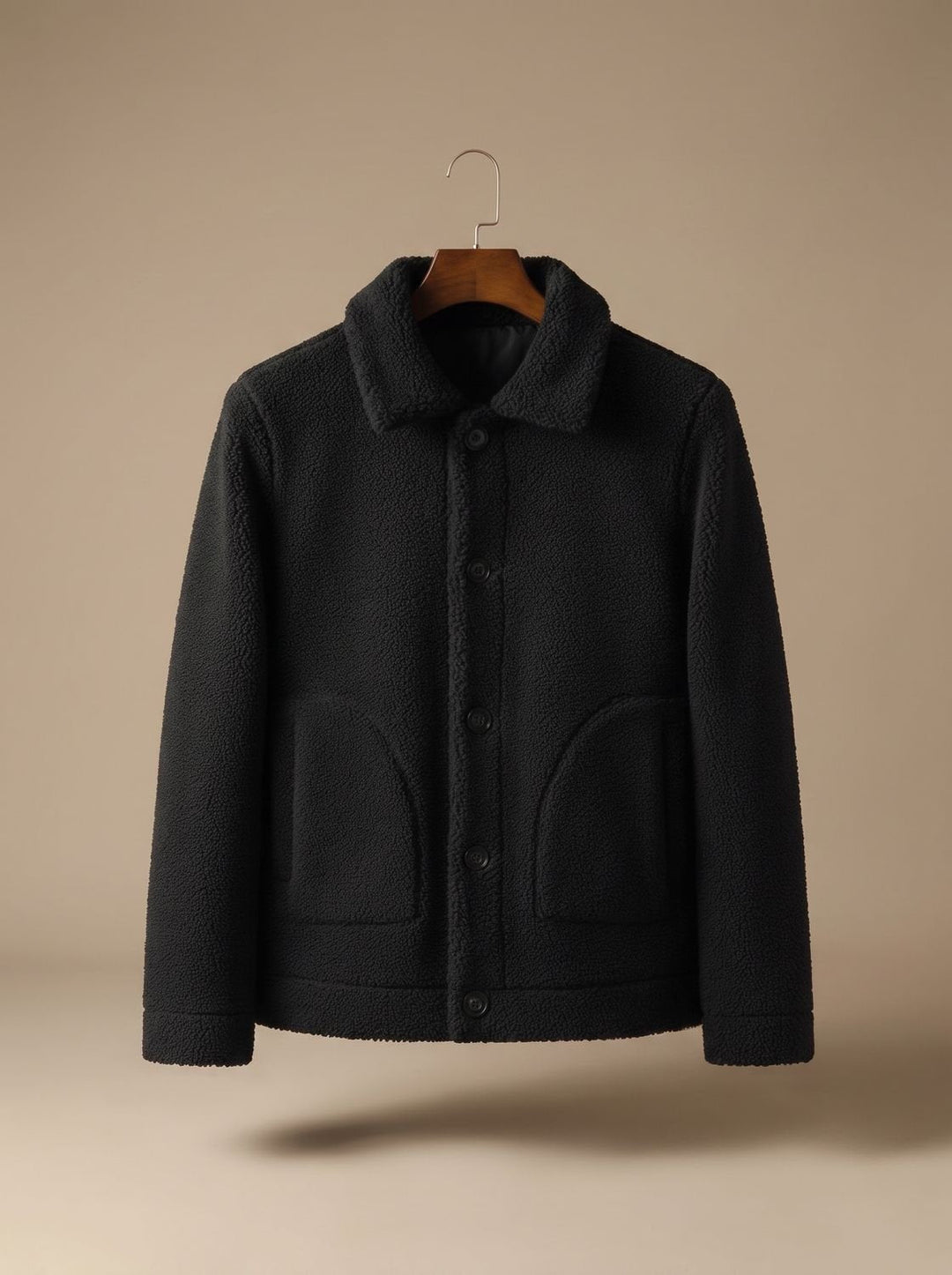 Herren Übergangsjacke aus Sherpa-Fleece mit Knöpfen in Schwarz