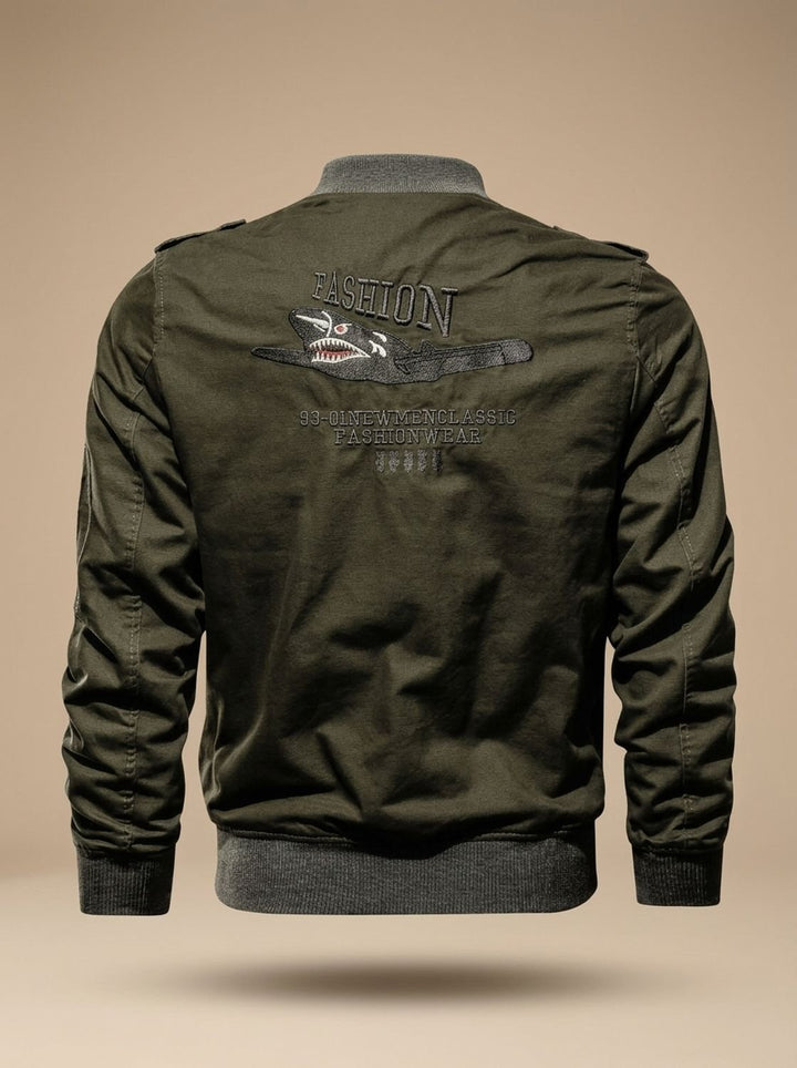 Herren Übergangsjacke im Bomber-Schnitt mit Military-Patches (4)