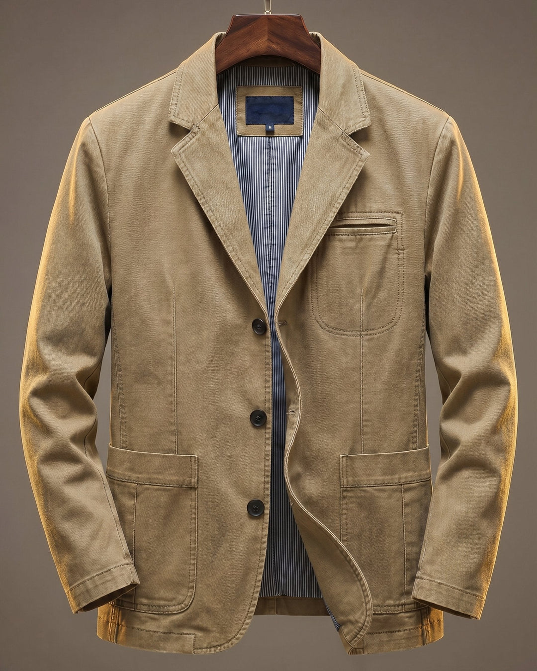 Herren Übergangsjacke im klassischen tailorierten Stil in Khaki