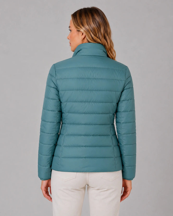 Hüftlange Damen Winterjacke mit strukturiertem Stehkragen (3)