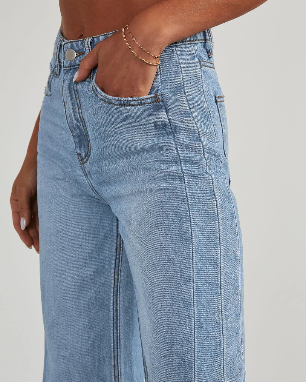 in Grau mit Raw-Hem Jeans (13)