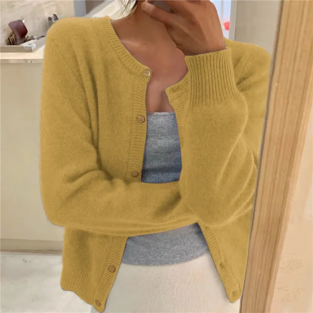 Klassische Damen Strickjacke für den Alltag in Gelb