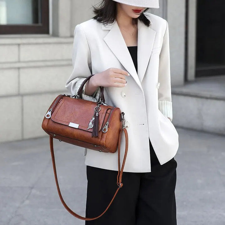 Klassische Elegante Damen Handtasche im Vintage-Look (2)