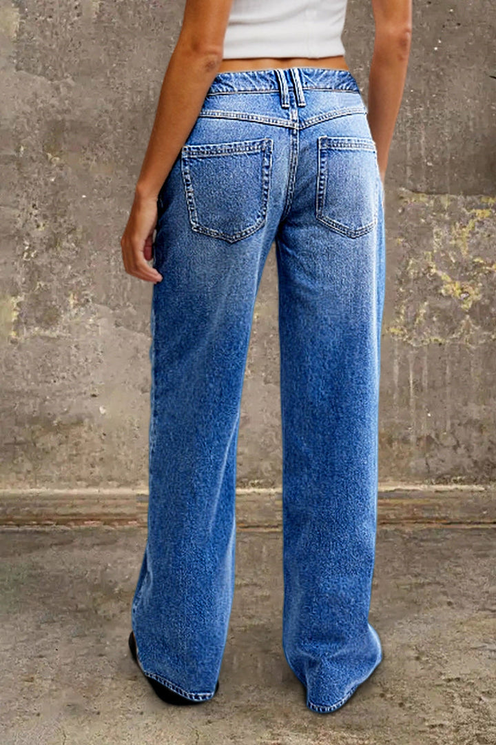 Klassische gerade Damen Jeans mit mittlerem Bund (3)
