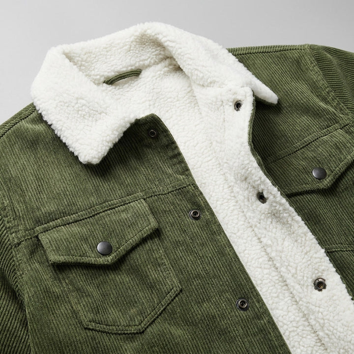 Klassische Herren-Winterjacke aus Kordstoff zum Schichten in Grün 4