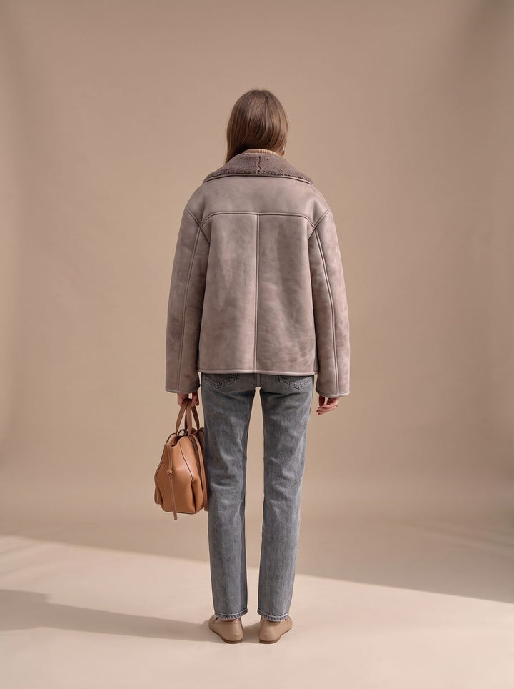 Klassische Teddy Damen Winterjacke für kühlere Tage (2)