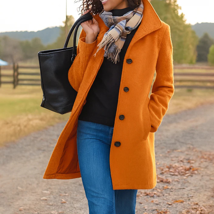 Klassischer Damen Wintermantel mit strukturiertem Kragen in Orange