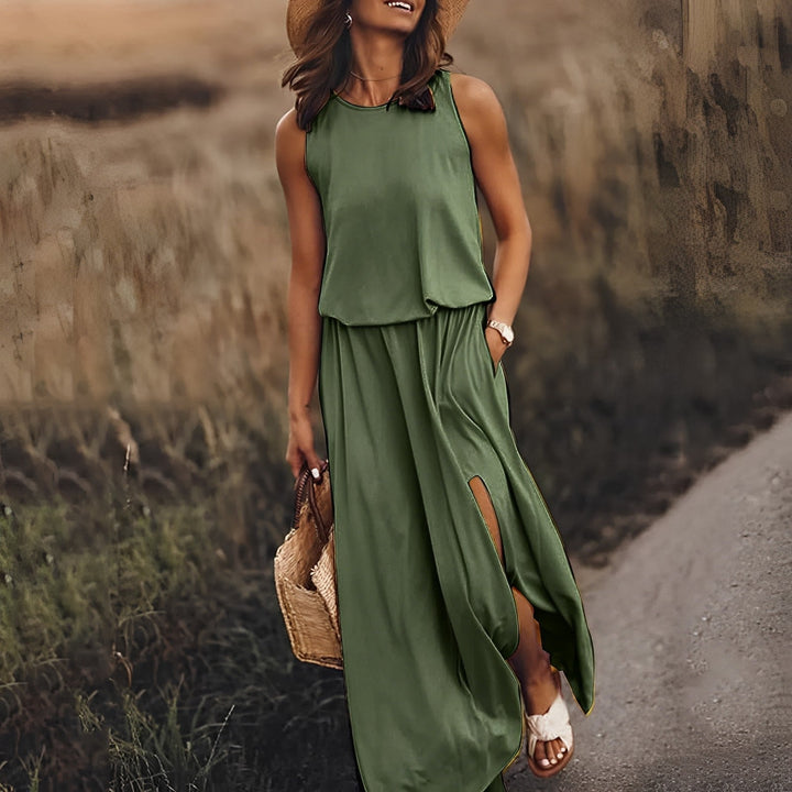 Komfortables Sommerkleid mit klassischem Schnitt in Dunkelgrün