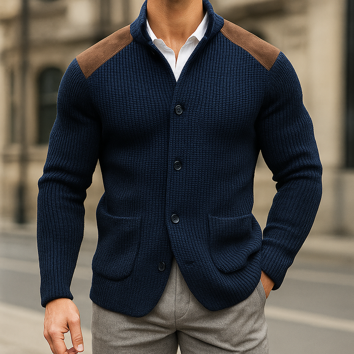 Kurze Damen Strickjacke im modernen Stil in Marineblau