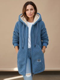 Carla | Kuschelige Damen Winterjacke mit Kapuze und Taschen