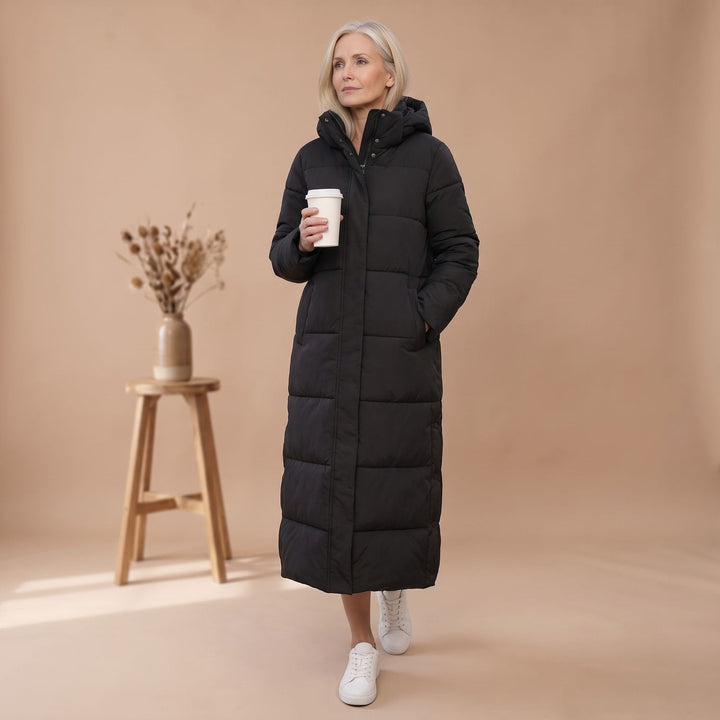 Lange Gesteppte Damen Winterjacke mit Kapuze (21)