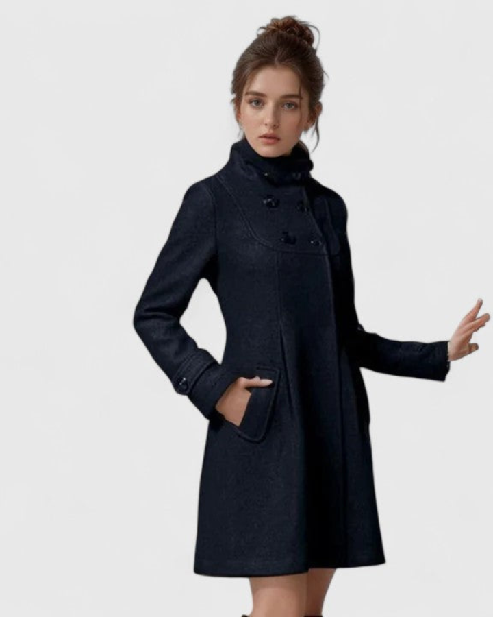 Langer warmer eleganter Damen Wintermantel in Schwarz