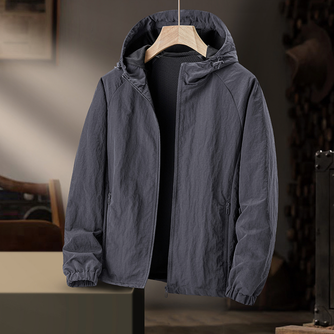 Leichte Herren Daunenjacke im Urban-Stil in Dunkelgrau