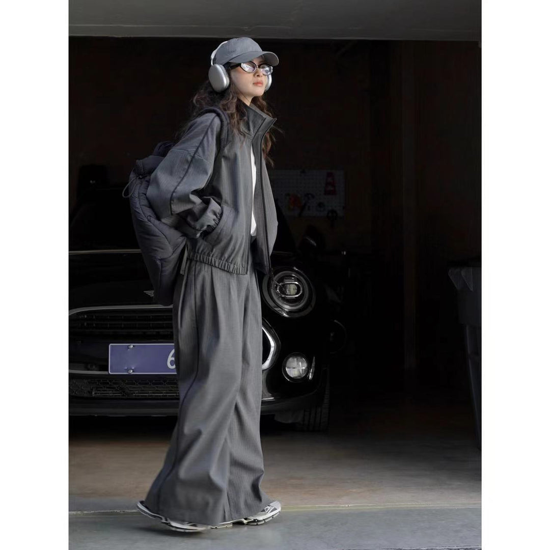 Lockere Damen Winterjacke mit Nadelstreifen (2)