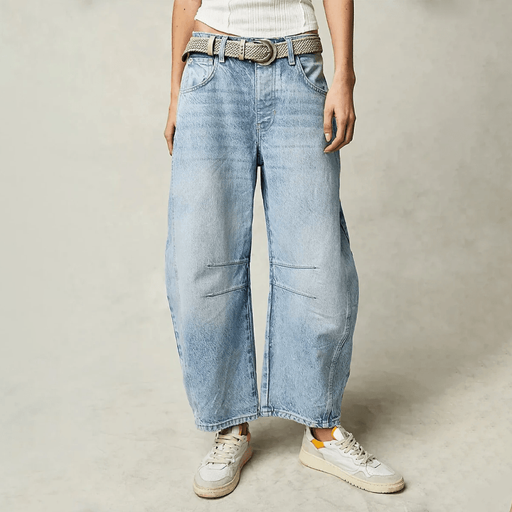 Lockerer Damen Jeans mit hohem Bund in Hellblau