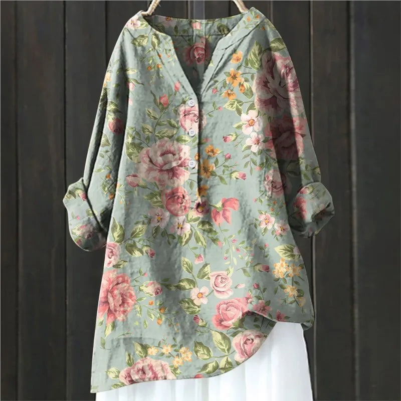 Luftige Eleganz-Bluse in Rosen