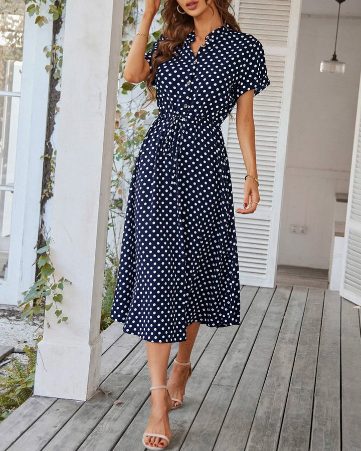Luftiges Polka-Dot Midikleid (6)