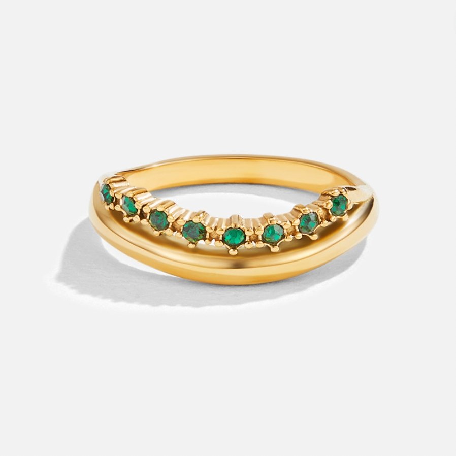 Smaragdgrüner mehrschichtiger Ring