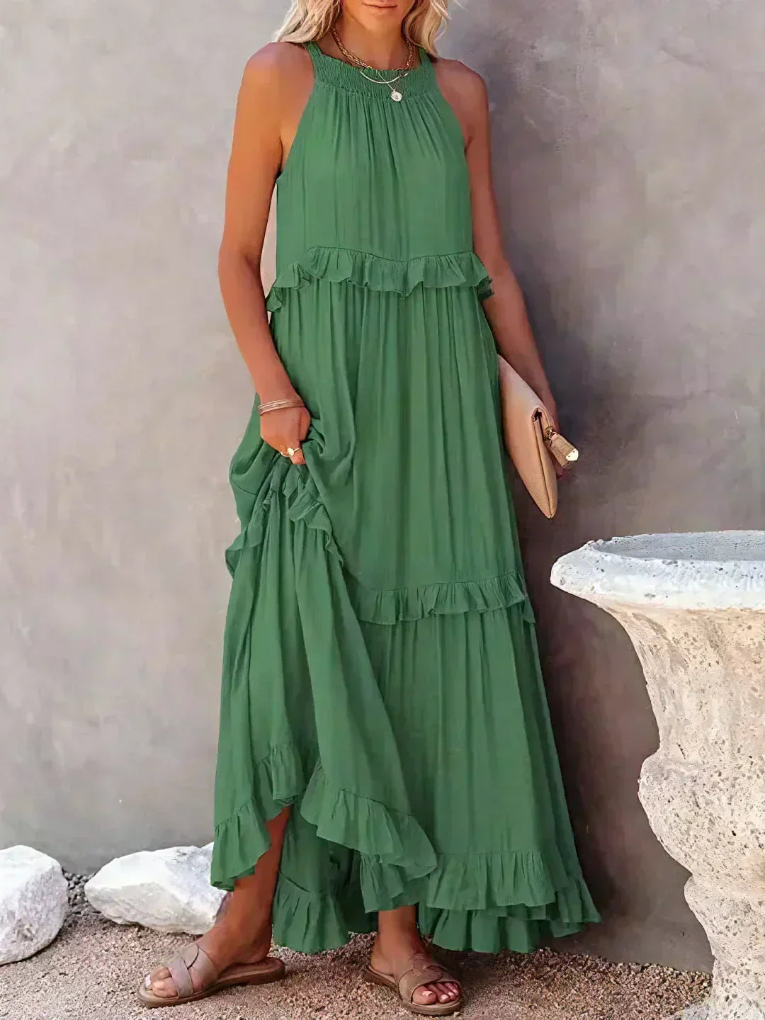 Maxikleid mit Volants & Neckholder-Ausschnitt in Grün 1