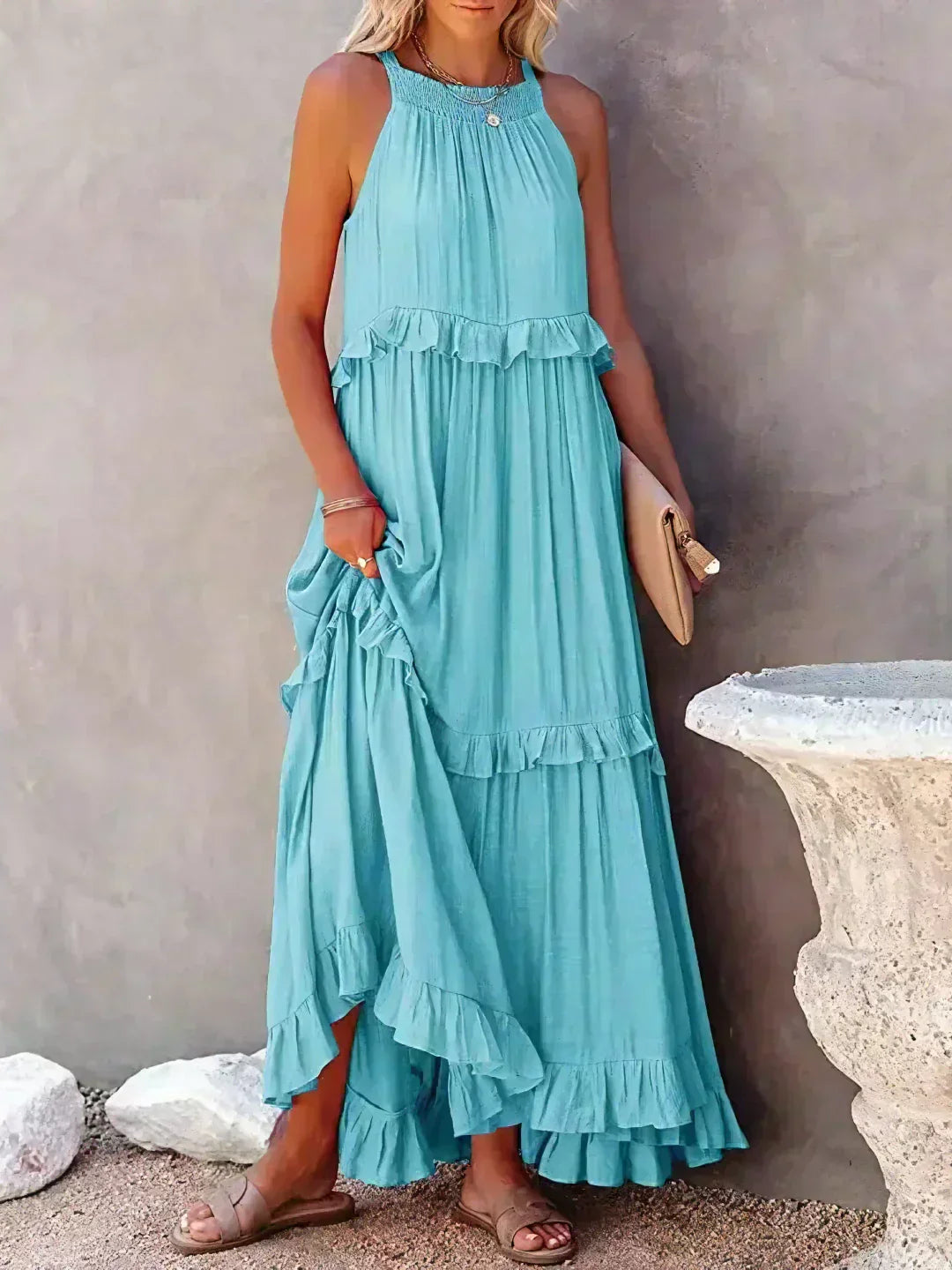 Maxikleid mit Volants & Neckholder-Ausschnitt in Hellblau 1