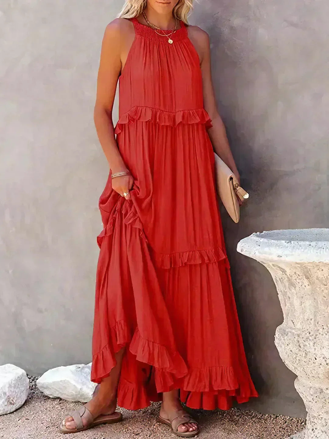 Maxikleid mit Volants & Neckholder-Ausschnitt in Rot 1