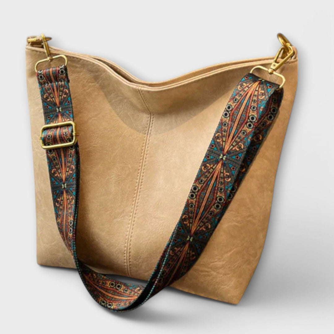 Raffinierte Schultertasche mit edlem Charme in Beige (Almost sold out)