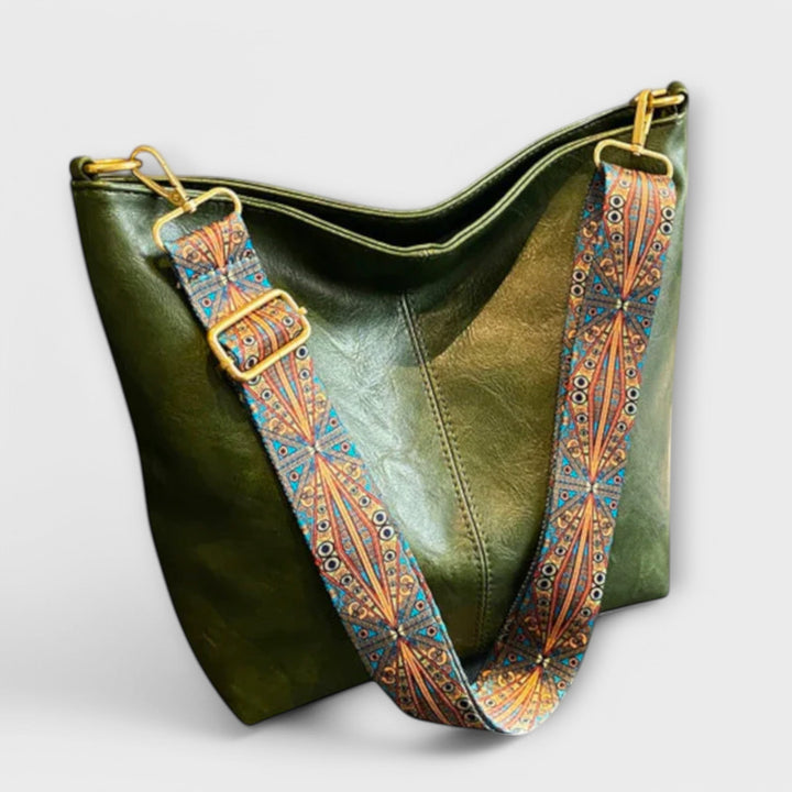 Raffinierte Schultertasche mit edlem Charme in Grün