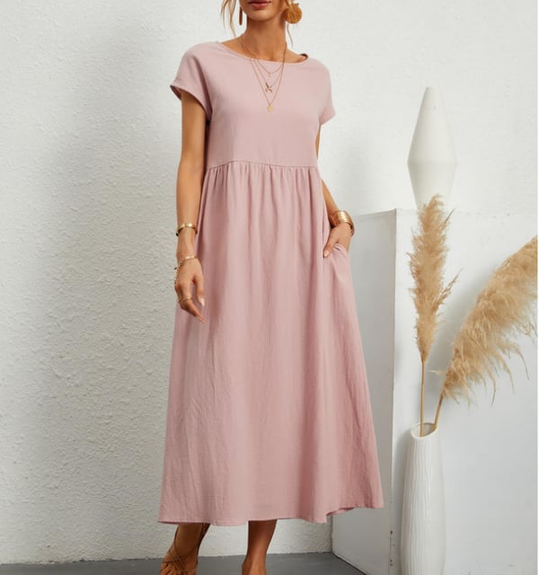 Schickes Leinenkleid für den Sommer in Rosa