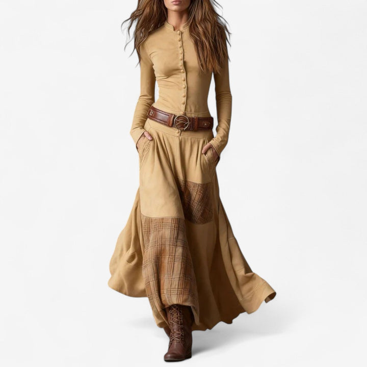 Schmeichelhaftes Hochzeitsgast-Kleid für Herbst in Aprikose
