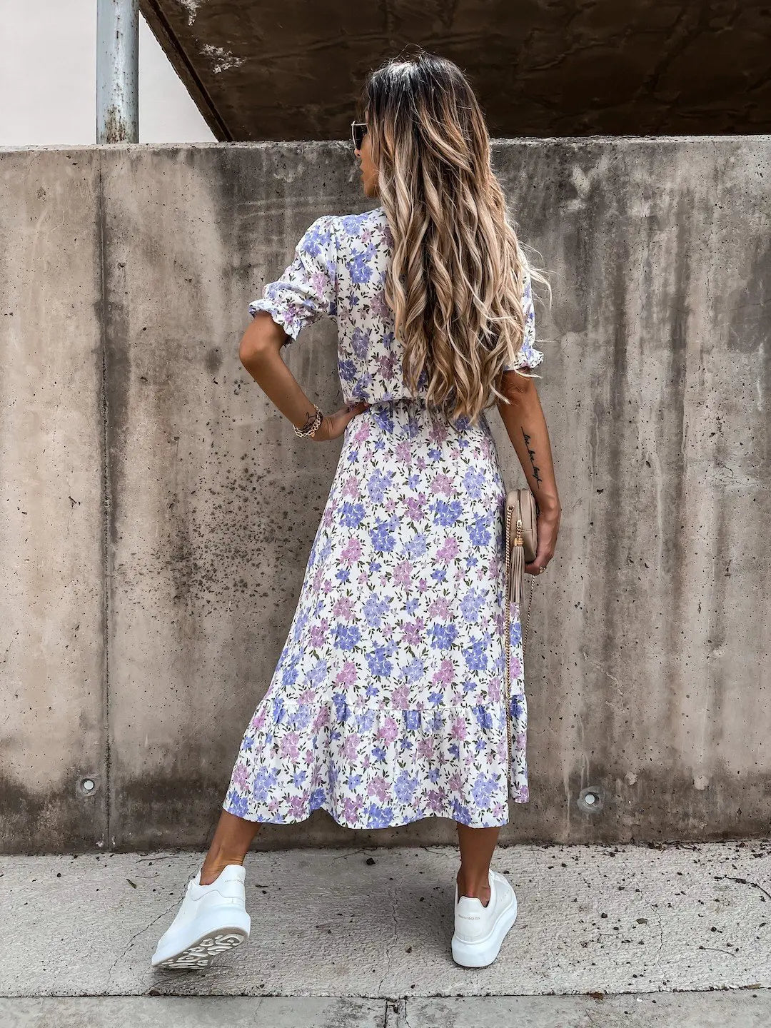 Sommerkleid mit Knopfleiste & Schlitz in Rosa 4
