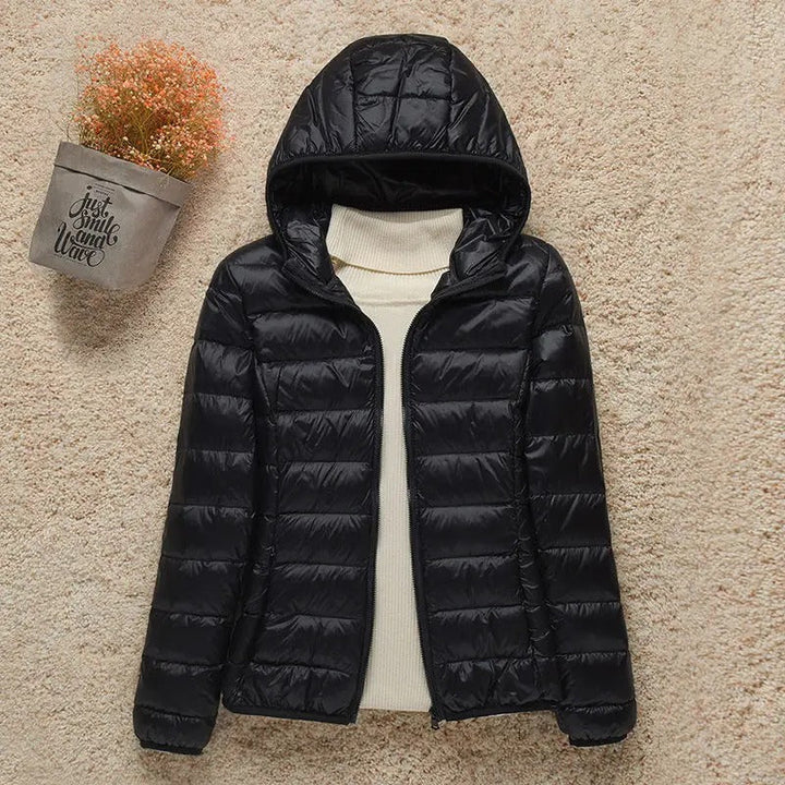 Ultraleichte Jacke für Winterreisen in Schwarz