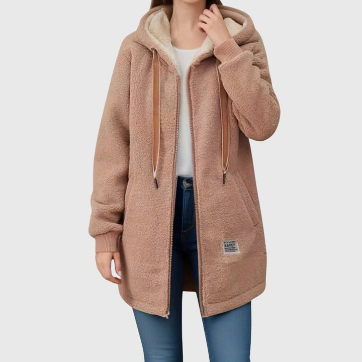 Warme Damen Winterjacke im Teddy-Stil in Braun (fast ausverkauft)