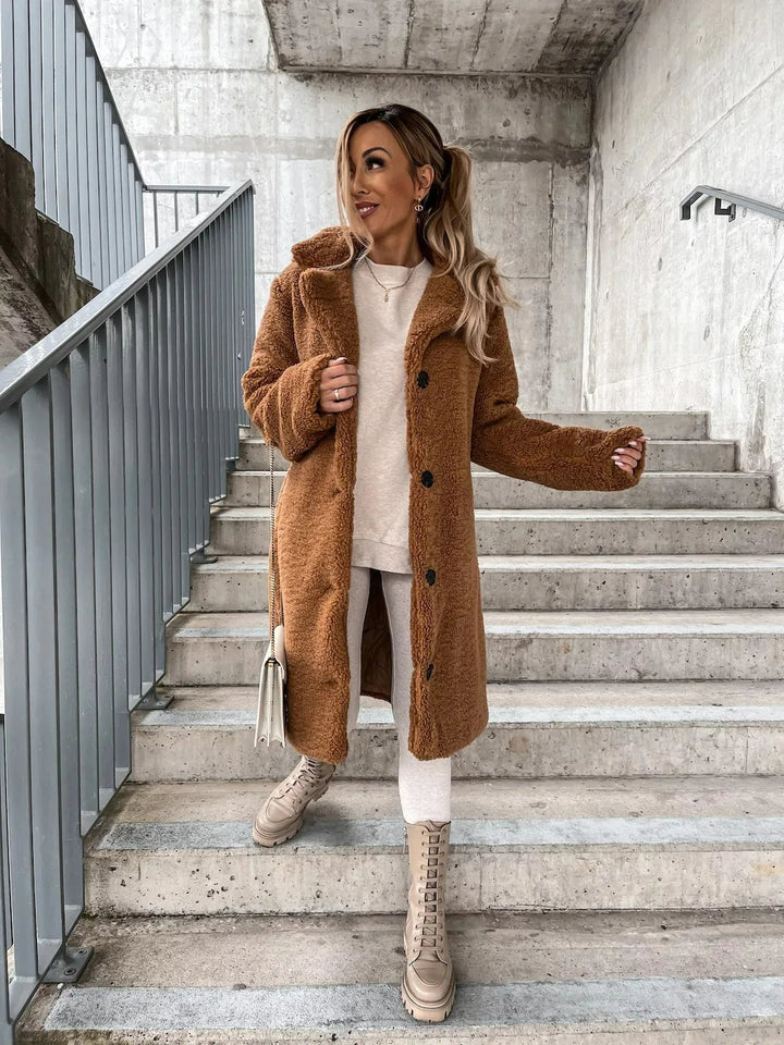 Warmer Damen-Trenchcoat aus Plüsch für den Herbst in Braun