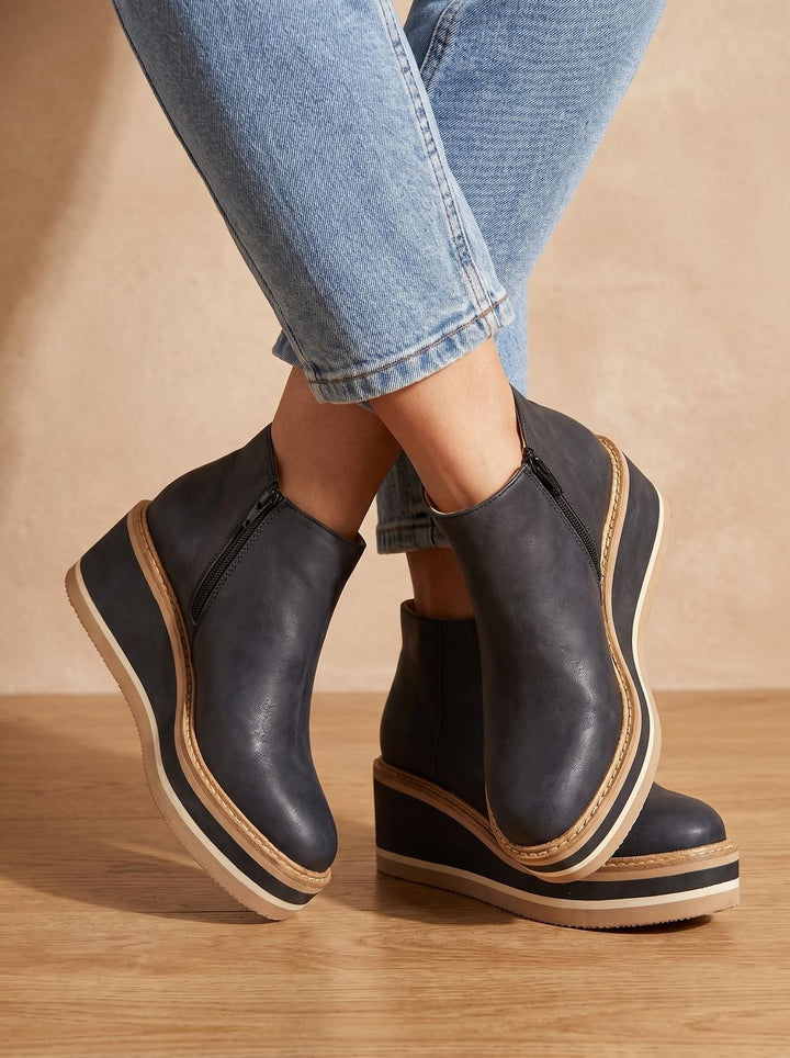 Wasserdichte Damen Stiefeletten aus Kunstleder mit Keilabsatz-Plattform in Schwarz