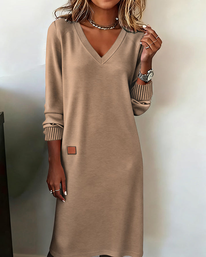Weiches Herbstkleid in Midi-Länge in Khaki