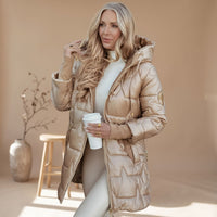 Charlotte | Winterjacke Damen mit eleganter Kapuze für den Alltag
