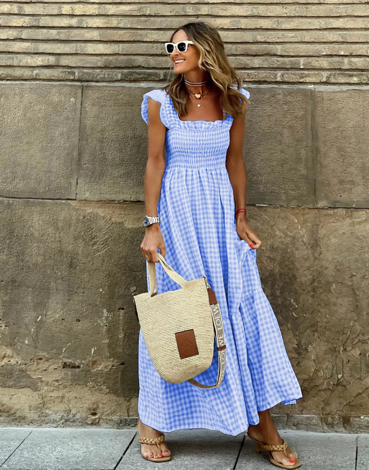 Women’s Smocked Casual Events Maxi in Blau
