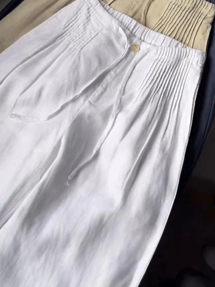 Zeitlose Weitbeinige Sommerhose in Weiß